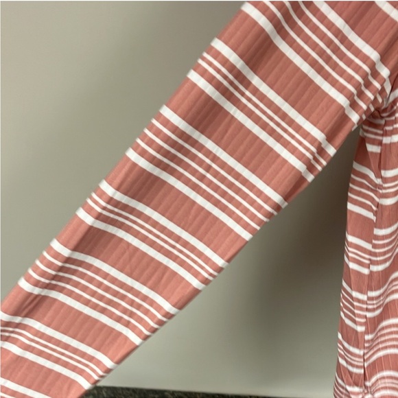 3/$15 ❤️ 1/1 Full circle striped shirt 2x long sleeve scoop neck - Picture 3 of 8